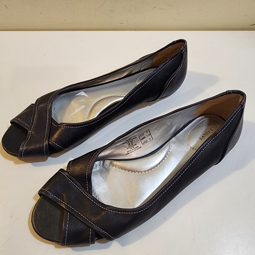 Land's End women's dark gray Open Toe flat shoes sie 8 1/2